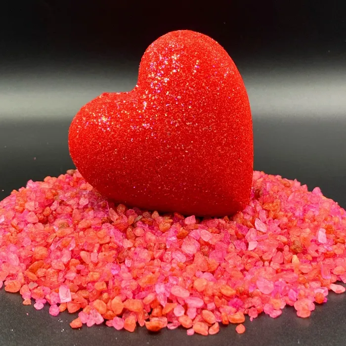 Its the Bomb Anal Heart Bath Bombs Wicked White