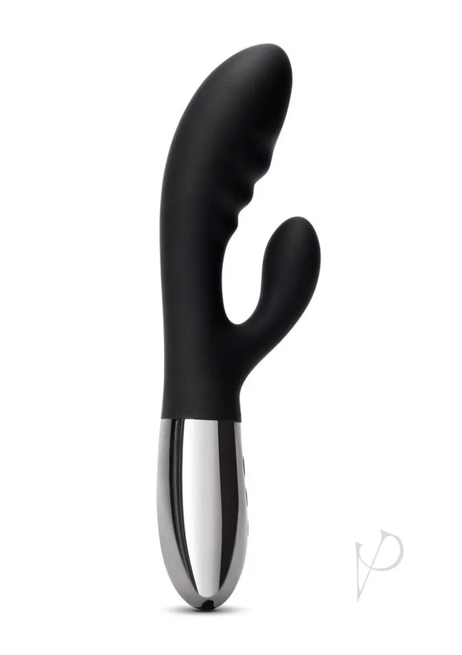 Le Wand Female Sex Toys Le Wand Blend Rechargeable Silicone Rabbit Vibrator Black Le Wand Female Sex Toys Le Wand Blend Rechargeable Silicone Rabbit Vibrator Black